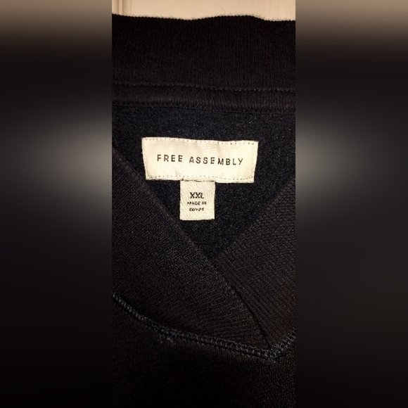 Free assembly Blue V-Neck Sweater with Long Sleeves and Relaxed Fit - Picture 3 of 4